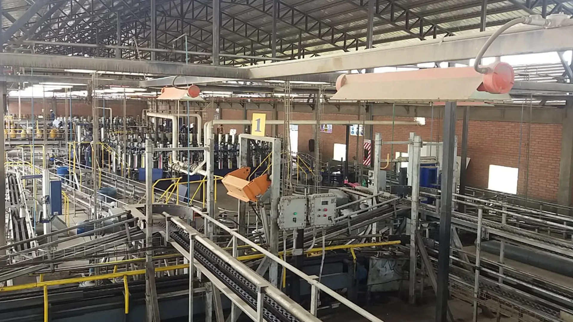 An image of an overview of a filling plant